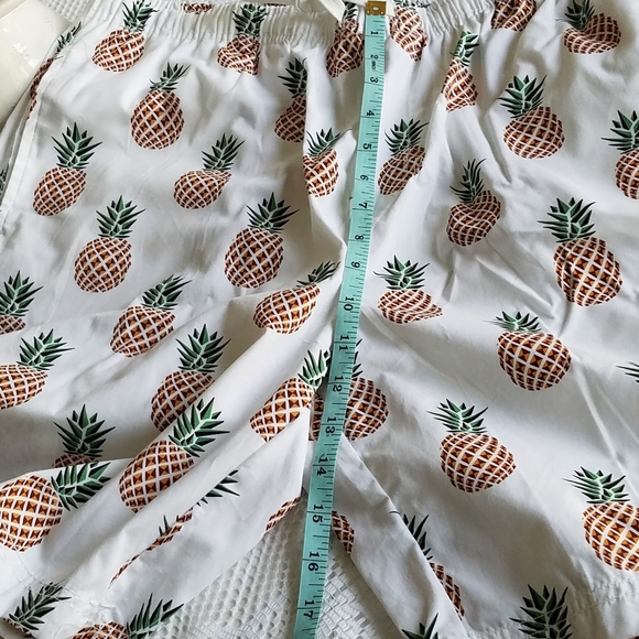NWT Pineapple Drawstring Slim Shorts  Free Planet 100%cotton  Size 36 - Picture 4 of 6